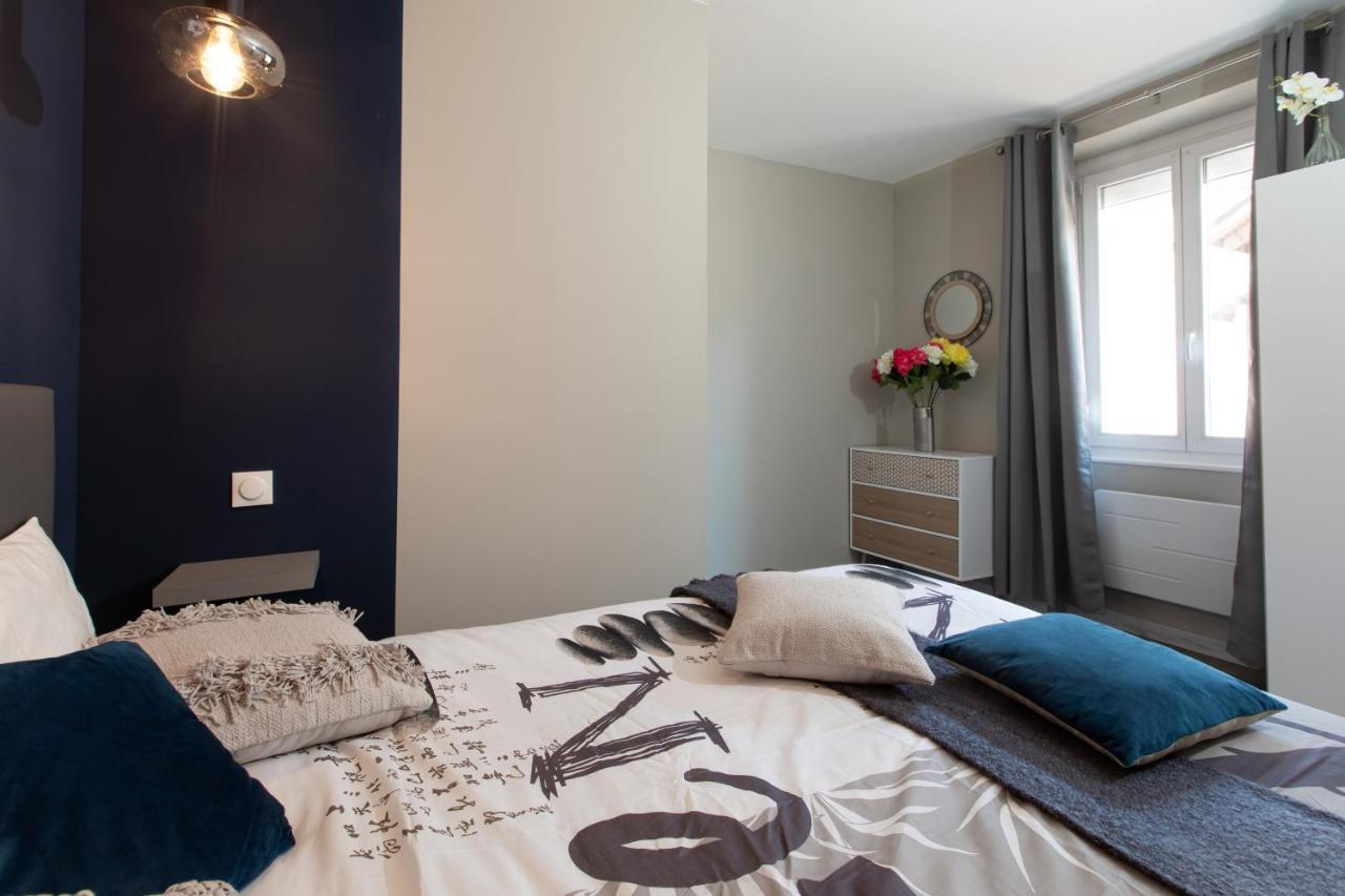 Le Red St Leon : Lit Queen Size * Wifi * Ideal Couple Кольмар Екстер'єр фото